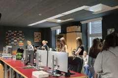 f94a09a7-b266-4461-a99d-0f63d4163061