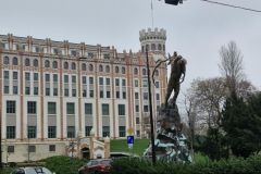 7ad0eca9-91d5-4bbc-aed3-f29d8c7d224b