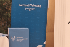 2d614b30-9f3d-4ff9-b628-1d494d4df2a8